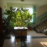 Paradise Hotel 3*