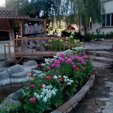Hotell Paradise 3*